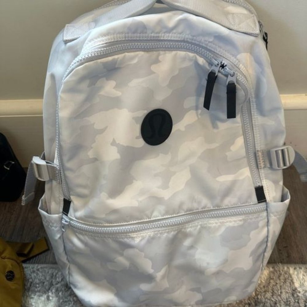Lululemon New Crew 22L laptop backpack-- Hard to find white camo color
